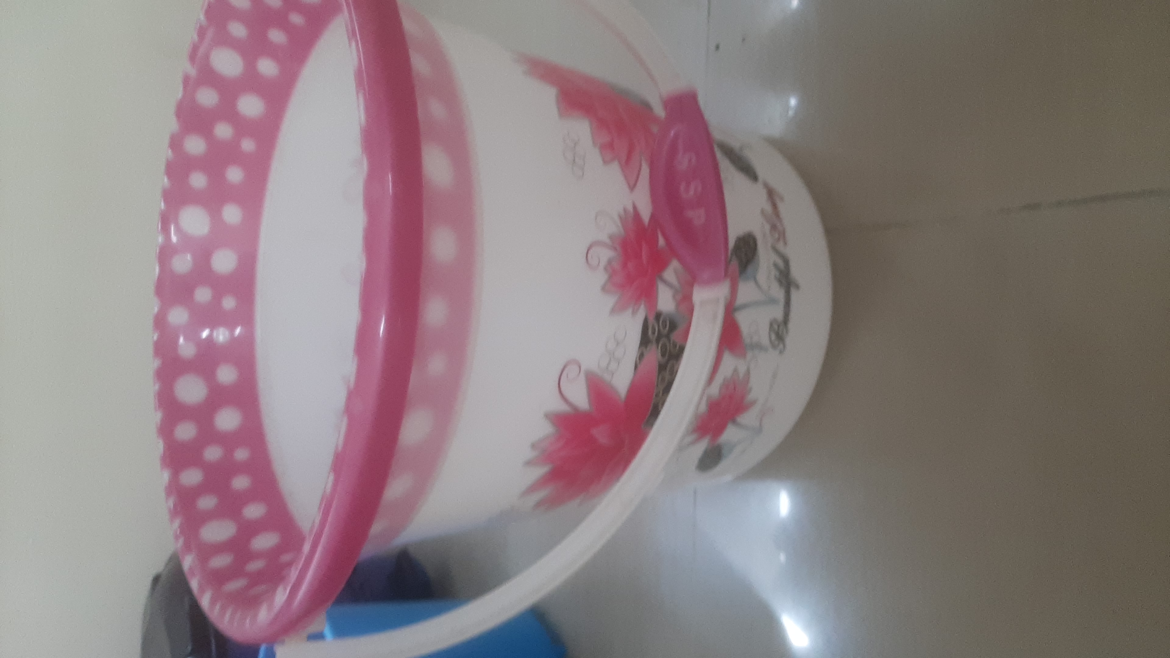 Bucket